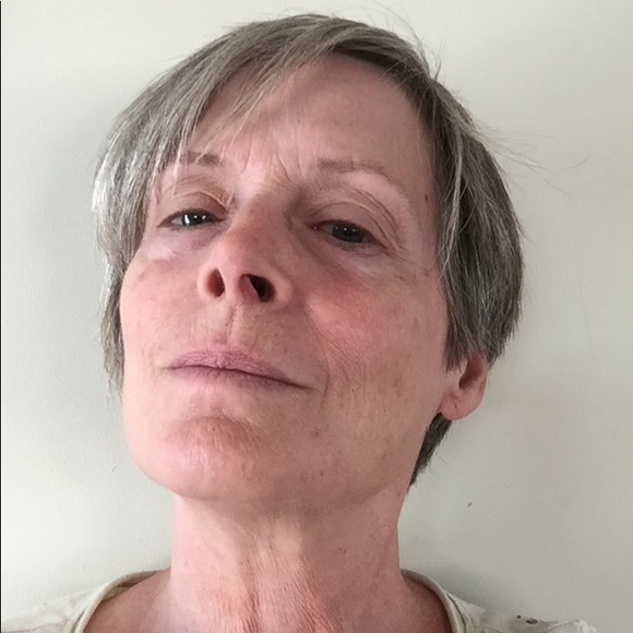 Meet your Posher, Michelle - Picture 1 of 1